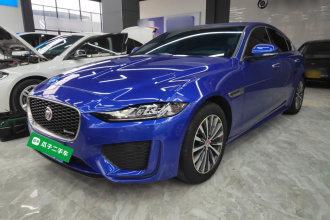 捷豹XEL 2020款 2.0T 200PS R-DYNAMIC 青春运动版