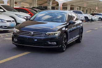 大众 迈腾 2023款 200万辆纪念版 330TSI DSG领先型