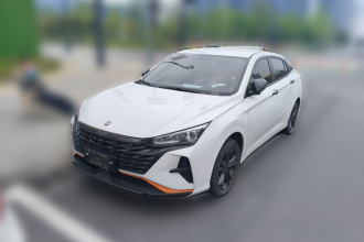 东风风神 奕炫 2023款 1.5L 自动荣耀版