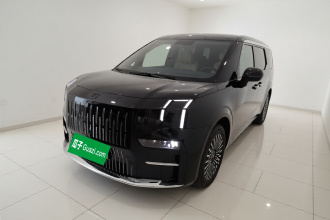 极氪009 2024款 七座过道版四驱 108kWh