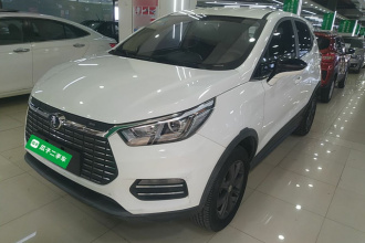 比亚迪 元新能源 2018款 EV360 智联悦酷型