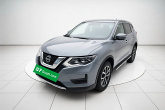 日产 奇骏 2025款 荣誉 2.0L 两驱领先版