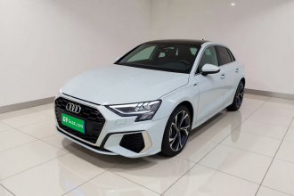 奥迪A3 2022款 Sportback 35 TFSI 豪华运动型