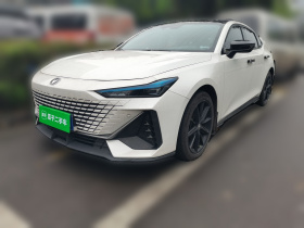 长安UNI-V 2023款 1.5T 尊贵型