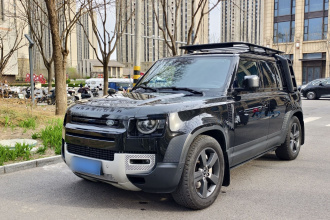 路虎卫士 2021款 110 P400 暗黑特别版