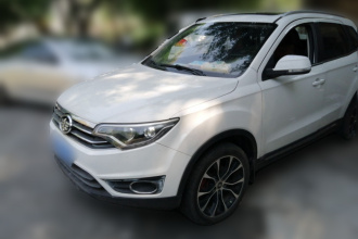 一汽 森雅R7 2017款 1.5T 手动豪华天窗型