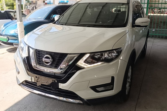 日产 奇骏 2021款 2.0L CVT 2WD XL ITS舒适纪念版