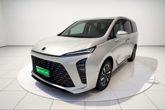 别克GL8新能源 2026款 陆尊 奢享版