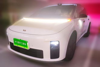 理想汽车 理想i6 2025款 两驱标准版