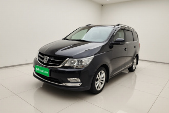 宝骏730 2016款 1.5L 手动舒适型 7座 国V