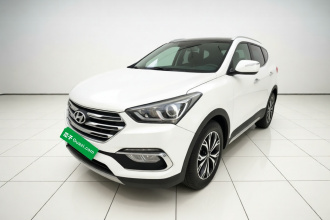 现代 胜达 2017款 2.0T 自动四驱智能型 7座