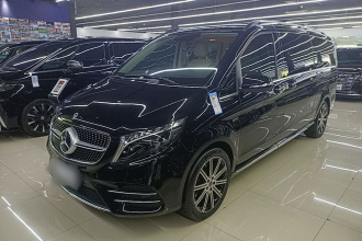 奔驰V级 2022款 V 260 L 长轴距豪华版