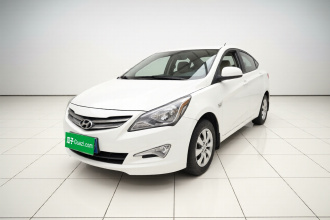 现代 瑞纳 2014款 1.4L 手动智能型GLS