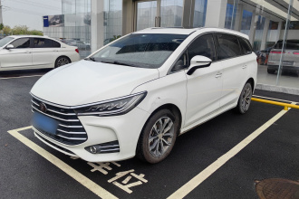 比亚迪 宋MAX 2019款 1.5T 自动智联睿逸天窗型 6座 国VI