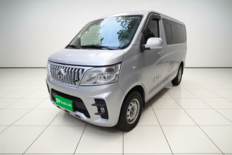 长安凯程 长安睿行M60 2023款 1.6L CNG舒适型客车6座