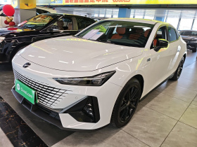 长安UNI-V 智电iDD 2023款  智电iDD 1.5T 113km智趣型