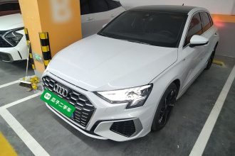 奥迪A3 2023款 改款 Sportback 35 TFSI 时尚运动型