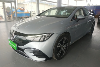 奔驰EQE 2022款 350 先锋版