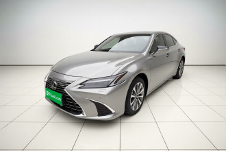 雷克萨斯ES 2025款 200 臻享版