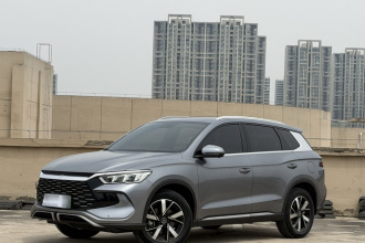 比亚迪 宋Pro新能源 2023款 冠军版 DM-i 71KM领先型