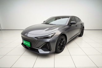 长安UNI-V 2023款 1.5T 尊贵型