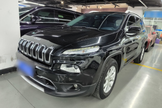 Jeep 自由光 2016款 2.4L 专业智能版