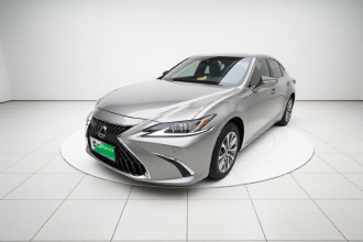 雷克萨斯ES 2021款 200 卓越版