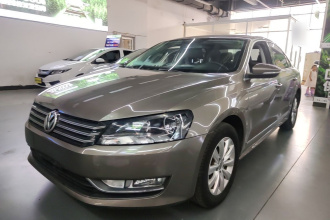 大众 帕萨特 2015款 1.8TSI DSG尊荣版