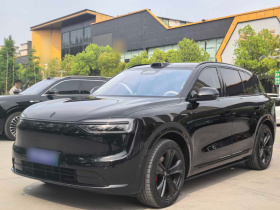 鸿蒙智行 问界M7 2026款 增程 Ultra四驱版 6座(192线激光雷达）