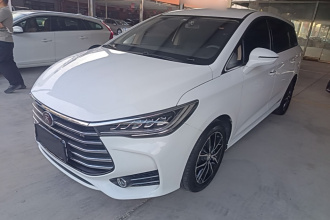 比亚迪 宋MAX 2017款 1.5T 自动智联豪华型 7座