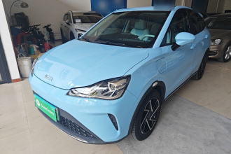 哪吒汽车 哪吒AYA 2023款 401 Lite