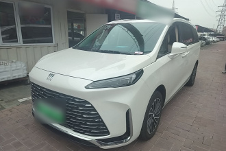 别克GL8新能源 2025款 陆尚 智享版