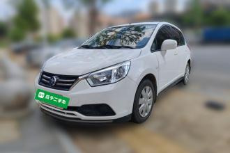 启辰R50 2015款 1.6L 手动时尚版