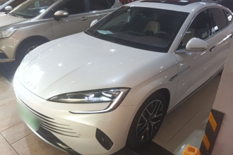 比亚迪 海豹 2023款 DM-i 1.5L 121km 尊贵型
