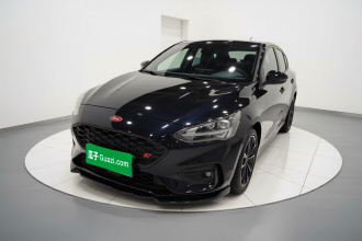 福特 福克斯 2020款 两厢 EcoBoost 180 自动ST Line