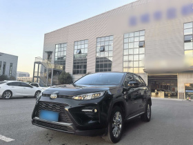 丰田 威兰达 2020款 2.0L CVT两驱豪华版