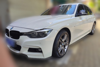 宝马3系 2018款 320i M运动曜夜版