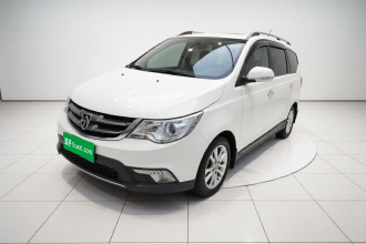 宝骏730 2014款 1.5L 手动舒适型 7座