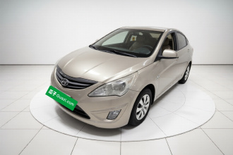 现代 瑞纳 2010款 三厢 1.4L 手动舒适型GS