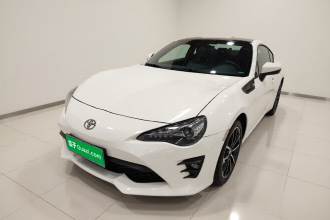 丰田86 2017款 2.0L 手动豪华型