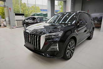 红旗HS5 2023款 2.0T 四驱旗享Pro版