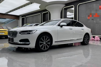 沃尔沃S90 2022款 B5 智逸豪华版