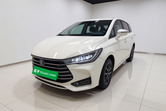 比亚迪 宋MAX 2017款 1.5T 自动智联豪华型 7座