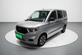 五菱汽车 五菱宏光V 2022款 1.5L劲取版电动助力LAR