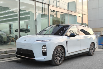 蔚来ES8 2026款 六座行政豪华版