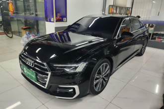 奥迪A6L 2022款 45 TFSI 臻选动感型