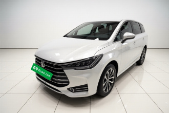 比亚迪 宋MAX 2019款 1.5T 自动智联睿逸天窗型 6座 国VI