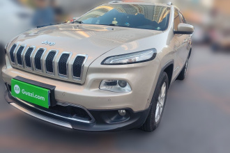 Jeep 自由光 2016款 2.4L 专业智能版