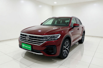 大众 途锐 2021款 3.0TSI 锐享版 经典运动套装