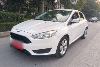 福特 福克斯 2018款 两厢经典 1.6L 自动舒适型智行版